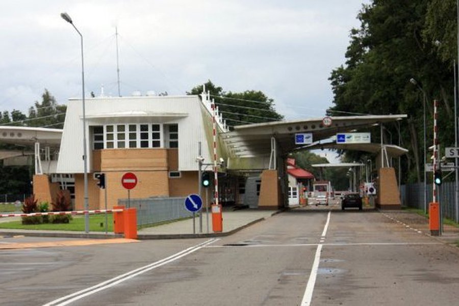 Перевозка недекларированной валюты будет наказываться строго - Происшествия и криминал