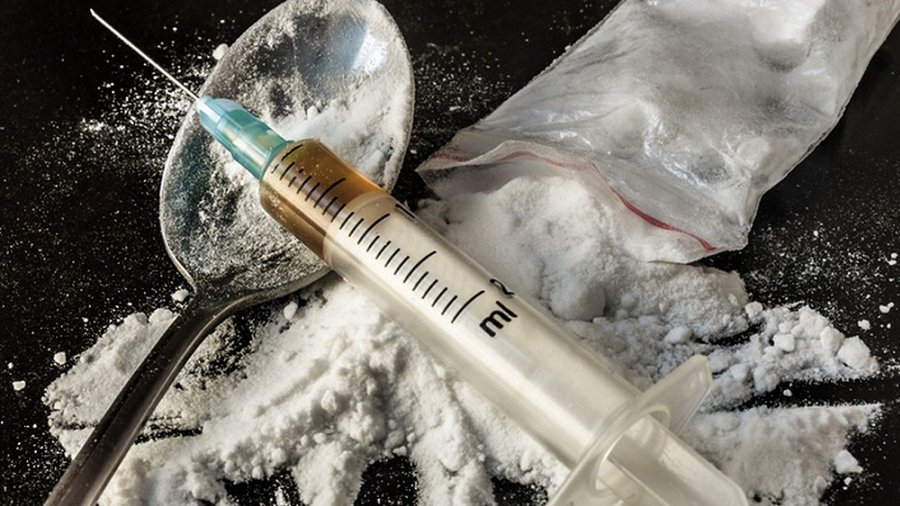 В Висагинасе оглашен приговор наркоторговцам и их клиентам - Происшествия и криминал