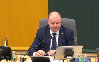 Прокуратура направила запрос о снятии правовой неприкосновенности с члена Сейма Саулюса Сквернялиса - Литва и страны Балтии