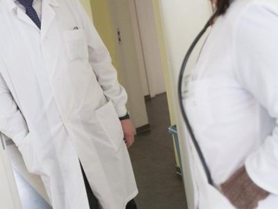 Врач: в независимой Литве вынуждают говорить по-русски - Литва и страны Балтии