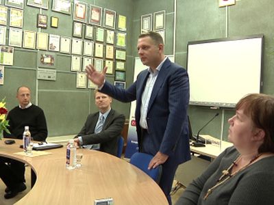 И снова в Висагинасе — министр
  - В Висагинасе