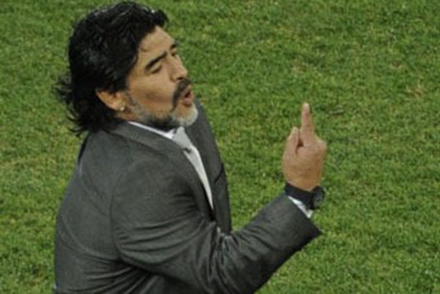 Марадона признался в желании сыграть в матче с Германией - Культурные и спортивные мероприятия