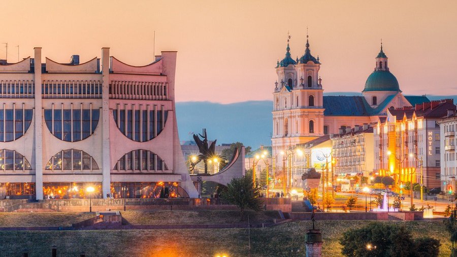 Гродно без визы посетили в этом году свыше 54 тыс. литовцев - В Мире