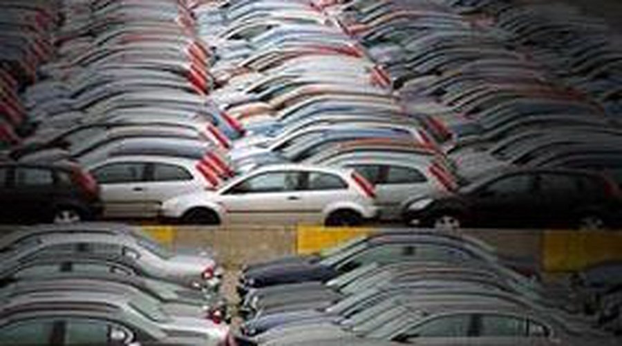 Авторынок упал ниже бампера - Хобби, отдых и развлечения