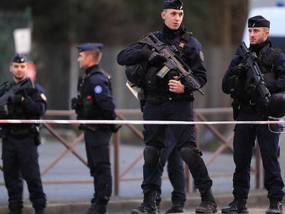 В Париже произошла стрельба в мечети - В Мире