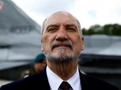 Минобороны Польши: для успешной обороны стране необходимы две американские дивизии - В Мире