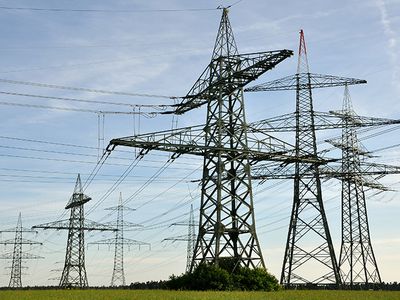 Balandžio 17 diena - Lietuvos energetikų diena - Energetika