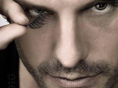 Исследование: каждый десятый мужчина тайно делает макияж - Хобби, отдых и развлечения