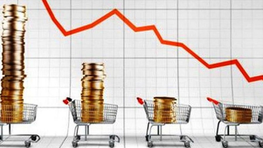 Опрос: более половины жителей чувствуют тревогу по поводу возможного нового кризиса - Литва и страны Балтии