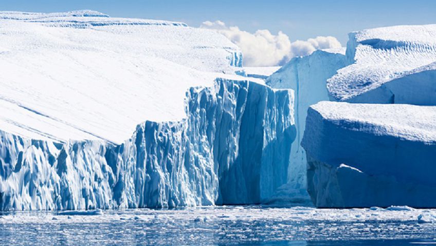 Ученые зафиксировали рост темпов таяния льдов Гренландии