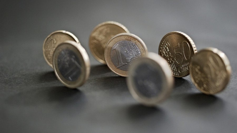 В Литве предлагают провести референдум о введении евро

 - Литва и страны Балтии