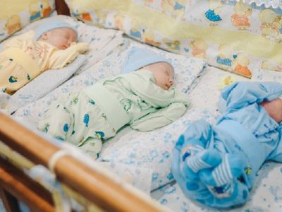 Новорожденным висагинцам – дополнительная выплата из городского бюджета (видео) - В Висагинасе