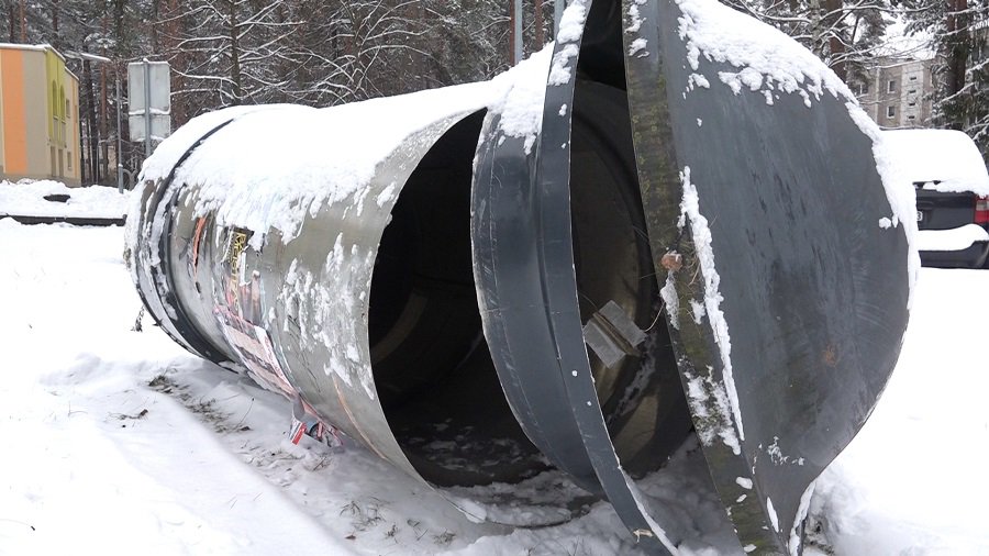 Кадр дня. Тумба прилегла - В Висагинасе