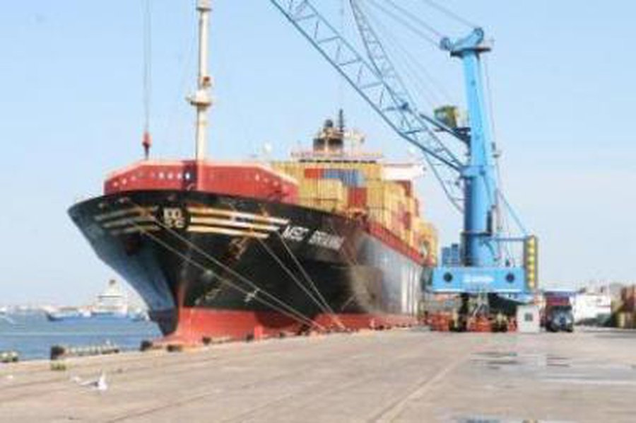 Klaipėdos uoste – rekordinio dydžio laivas - Lietuva ir Baltijos šalys