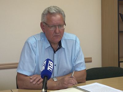 Виргиниюс Букаускас отвечает на вопросы жителей (видео) - В Висагинасе