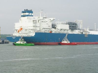 Эксперты: Литве стоит купить судно-хранилище СПГ, а не продолжать арендовать его - Литва и страны Балтии