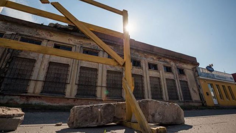 Вильнюс готовится председательствовать в ЕС: Дома-призраки, стены в граффити и угрозы штрафами их владельцам - Литва и страны Балтии