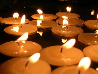 Мир благодарит погибших журналистов за то, что они говорили правду - В Мире