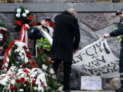 В Литве предъявили обвинения задержанным за осквернение могилы Пилсудского - Происшествия и криминал