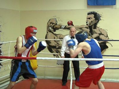 Не ударить в грязь лицом                             - В Висагинасе