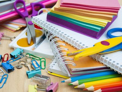 Начинается прием прошений о предоставлении социальной помощи школьникам - В Висагинасе