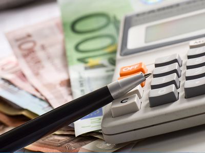 Какой будет минимальная заработная плата в Литве после перехода на евро? - Литва и страны Балтии