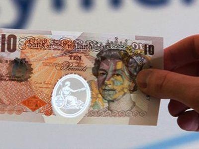 В 2015 году Англия перейдёт на пластиковые деньги - В Мире