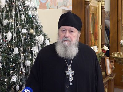 Отец Иосиф поздравляет жителей Висагинаса с Рождеством Христовым (Видео) - В Висагинасе