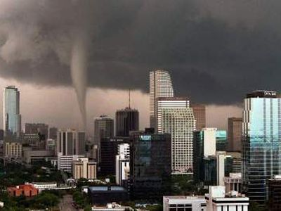 Centrinėje JAV dalyje siautę tornadai pražudė 16 žmonių                 - Pasaulyje
