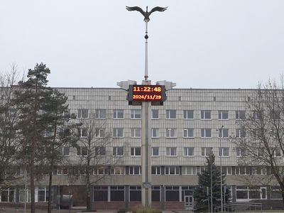 Табло на стелле снова работает - В Висагинасе