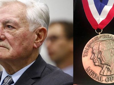 Экс-президент В.Адамкус награжден медалью Свободы Трумэна-Рейгана - Литва и страны Балтии