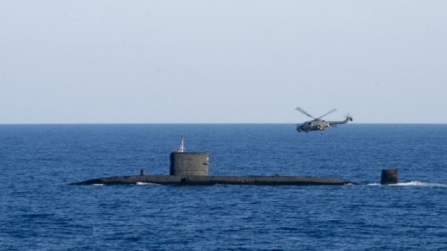 ВС Латвии заявили о российской подлодке, буксире и самолете вблизи границы страны - Литва и страны Балтии