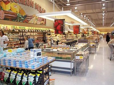 Apsipirkinėti su pižamomis nebeleis - Pasaulyje