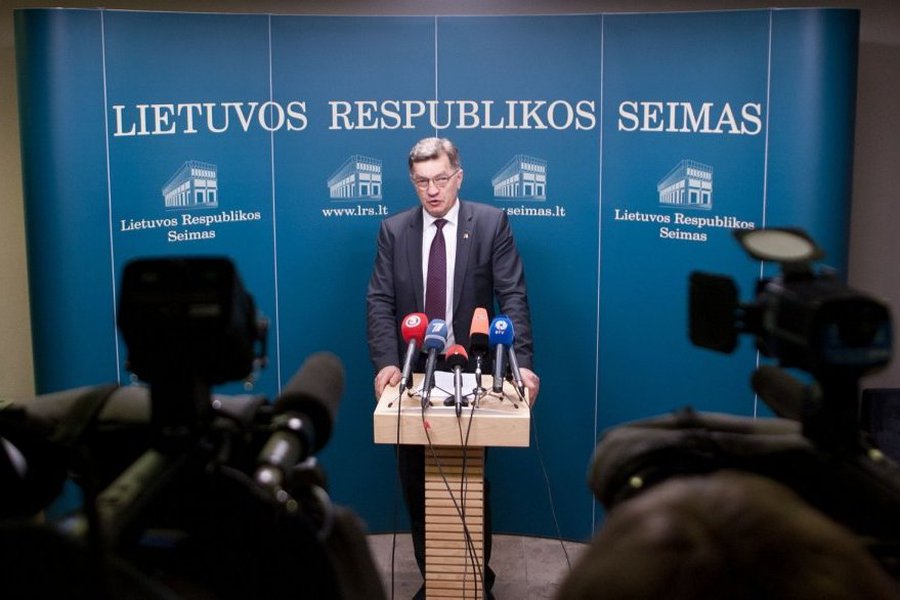 Оппозиция — за досрочные парламентские выборы                                  - Литва и страны Балтии