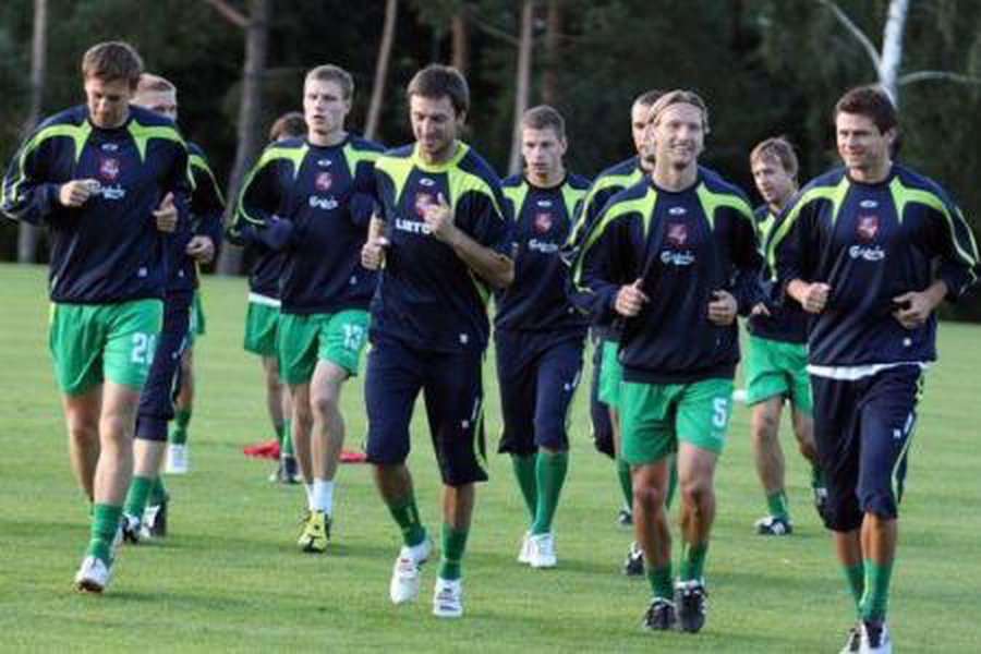 Сборная Литвы по футболу летит за победой в Лихтенштейн

                 - Культурные и спортивные мероприятия