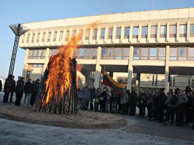 Sieks kompensacijos už Sausio 13-ąją - Lietuva ir Baltijos šalys