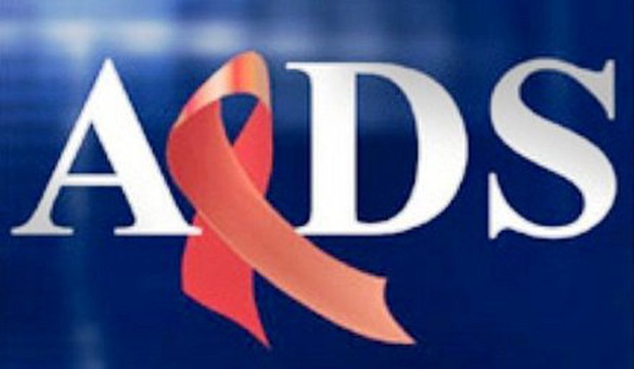 На площади Сантарвес — «Марш свечей» в знак солидарности  - В Висагинасе