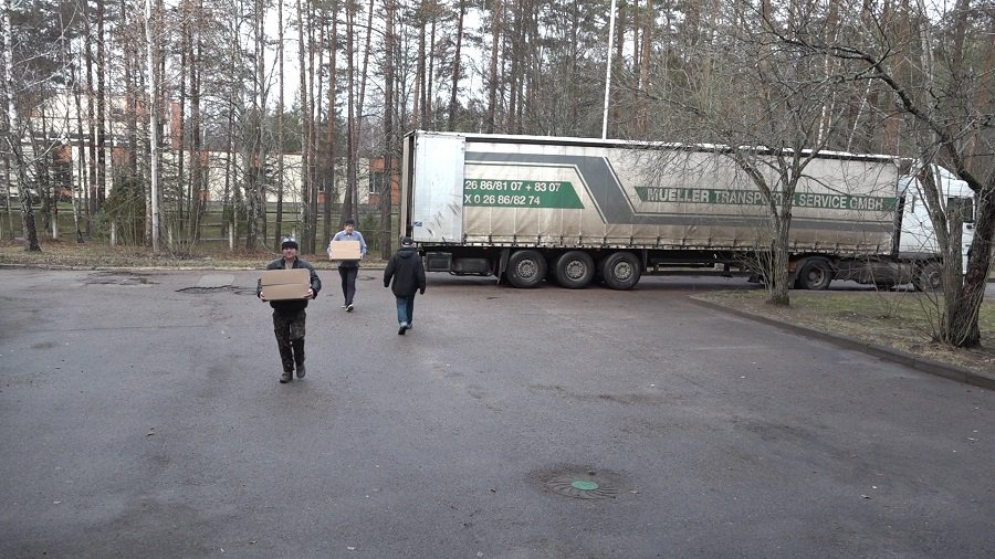 Висагинскому отделению Красного Креста нужны помещения для выдачи продуктов (видео) - В Висагинасе