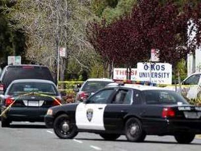 В результате стрельбы в колледже в Окленде погибли семь человек                                 - Происшествия и криминал