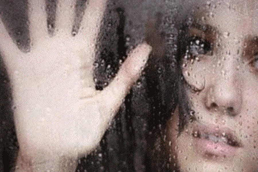 Ежегодно более 1200 женщин из Литвы становятся жертвами торговцев людьми                                 - Происшествия и криминал