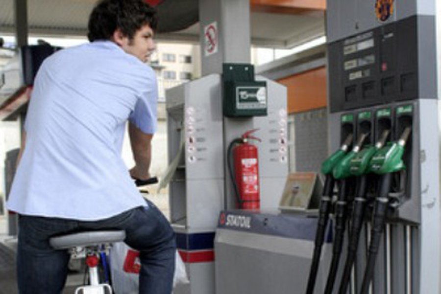 Degalų kainos kinta skirtingai - Lietuva ir Baltijos šalys