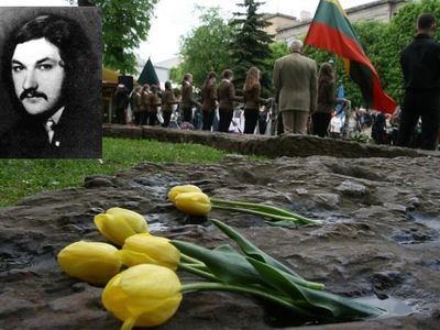 В Литве стартуют мероприятия, посвященные 40-летию протестного самосожжения Ромаса Каланты
 - Литва и страны Балтии