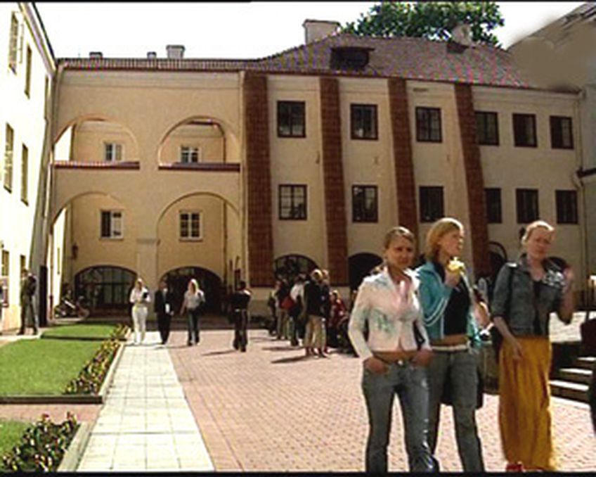 Кафедре русской филологии  Вильнюсского университета вернули  название