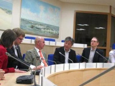 LESTO derybos su „Hitachi“ gali virsti investicijomis į elektromobilių infrastruktūrą Neringoje - Energetika