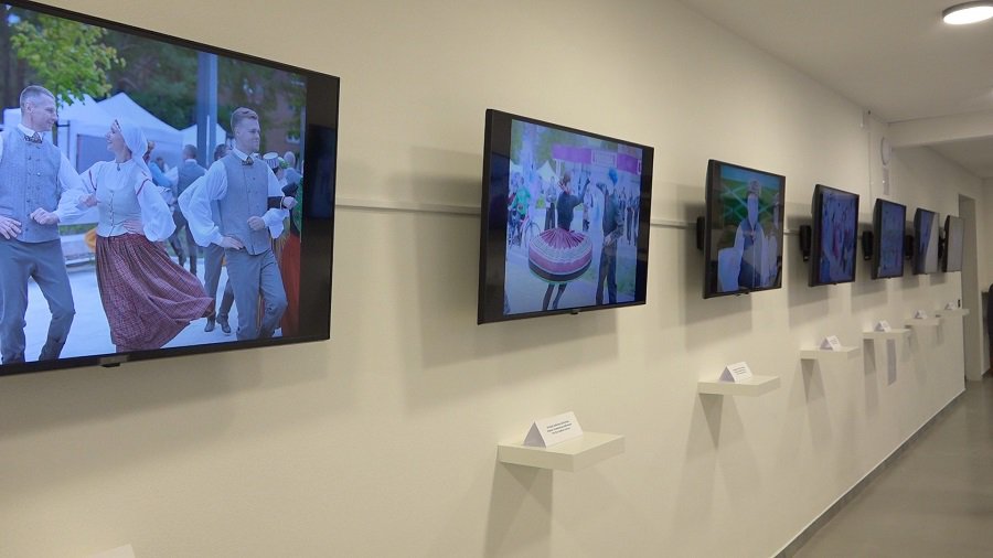 В музее – новая выставка: «Висагинас. История 43-х национальностей» (видео) - В Висагинасе