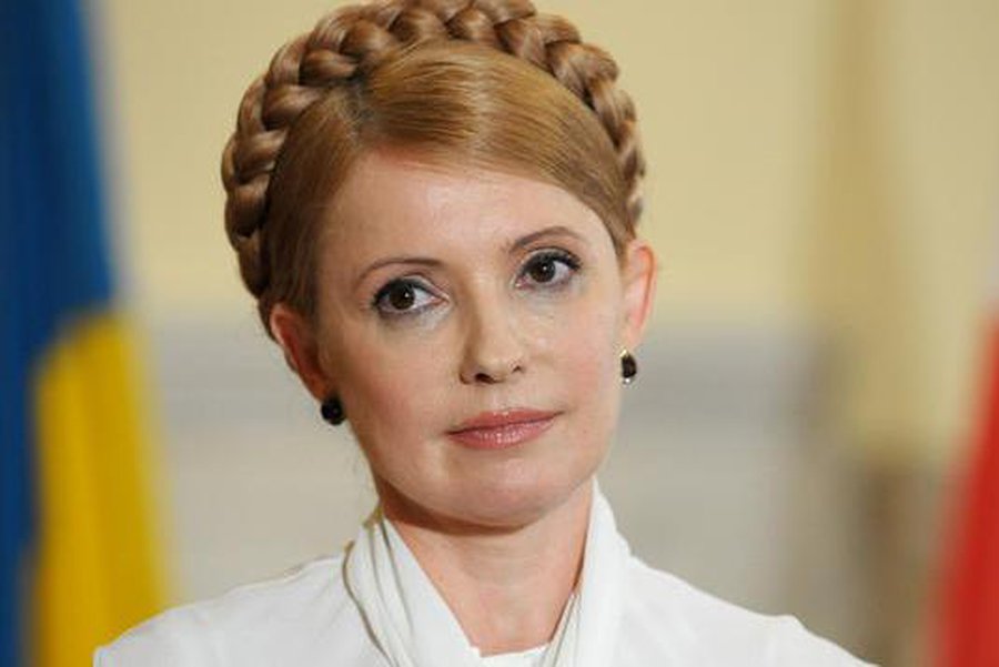 Судьба женщины с косой - В Мире