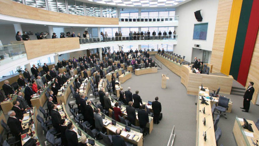 Висагинцы продолжают бороться за льготы - В Висагинасе