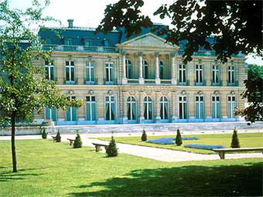 Названы страны с самыми высокими налогами - В Мире