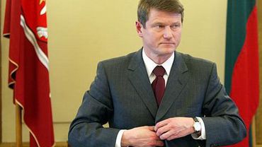 Экс-президент Литвы: Уже просматривается сценарий «президентского переворота»                                