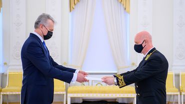 Россия надеется на оздоровление отношений с Литвой - посол